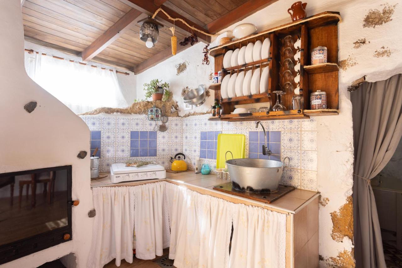 Casa Cueva Gaspara Arico Exteriér fotografie